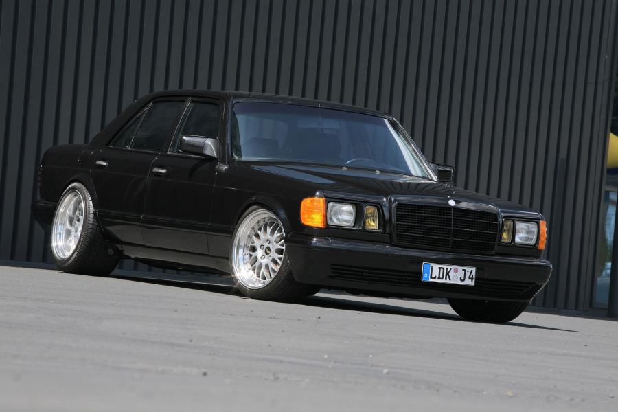  Mercedes-Benz 560 SE by INDEN-Design 1991 года  (фото 17 из 36)